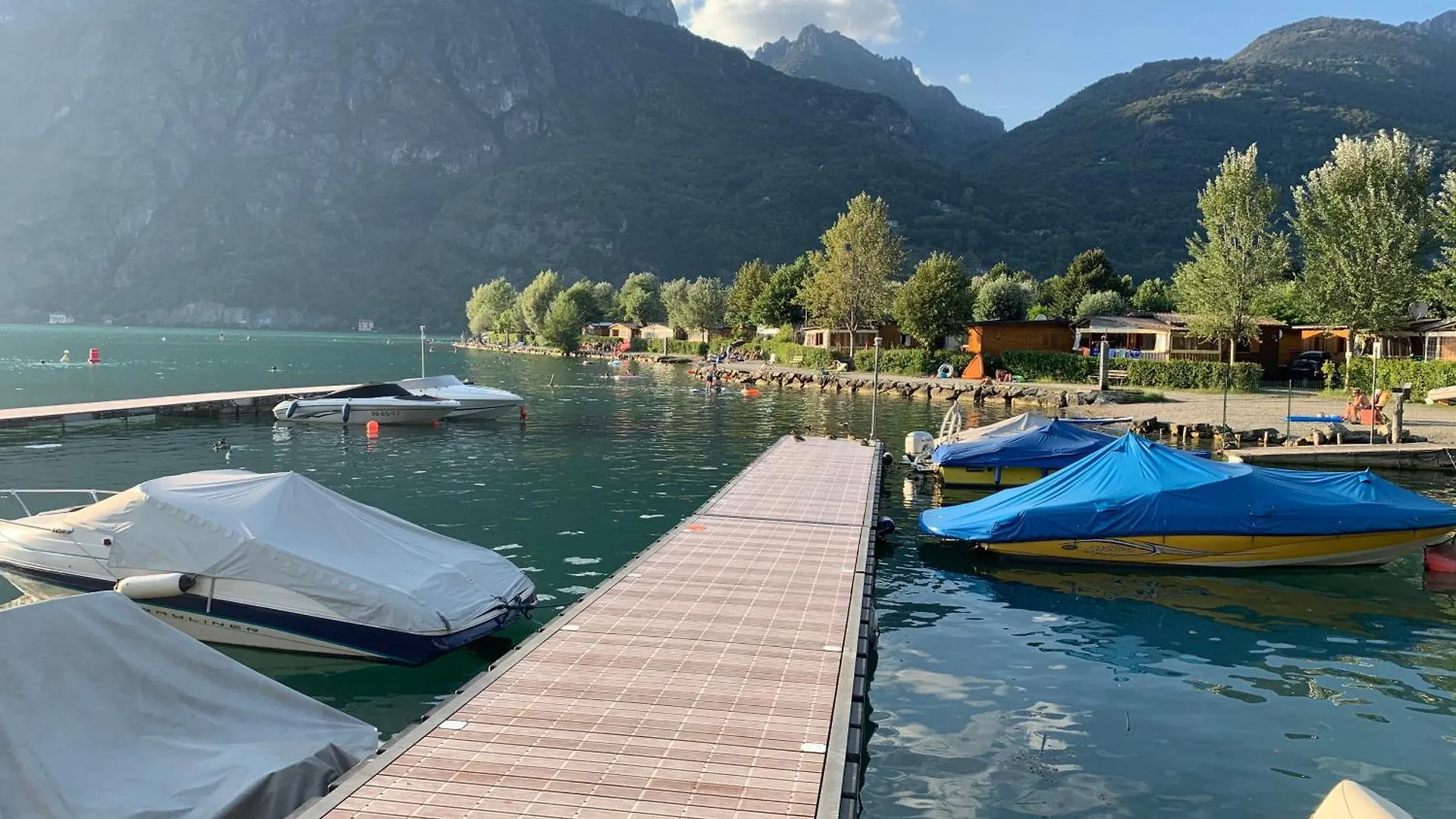 Sunwaychalets Lago Di Lugano Porlezza Italië